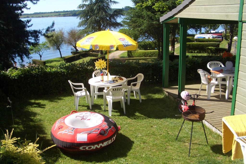 Salles-Curan Beau-Rivage Du Lac De Pareloup酒店 外观 照片